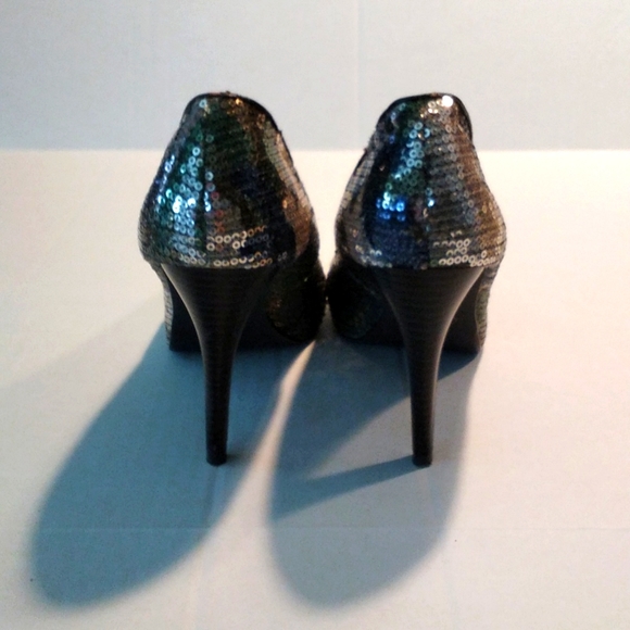 Women's high heel shoes - Picture 3 of 6